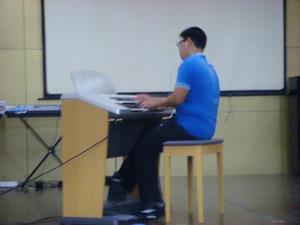 河南省和聲音樂藝術學校雙排鍵體驗會活動召開 