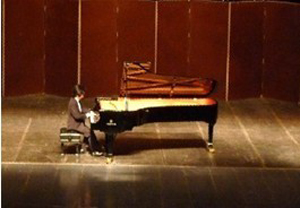 昆明舉辦沈文裕鋼琴獨奏音樂會 