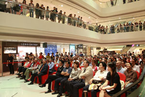 大上海時代廣場“梁建楓室內樂三人行”音樂會 雅馬哈鋼琴贊助 