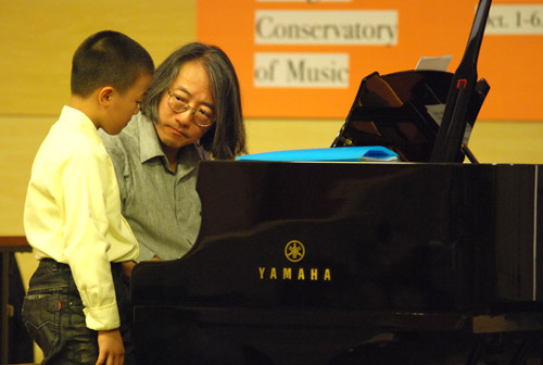 2010年上海音樂學院第七屆國際鋼琴大師班報道 