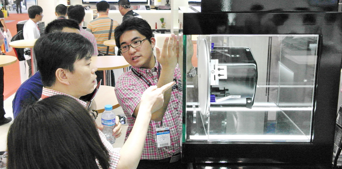 雅馬哈專業音響新產品亮相PALM EXPO 2013展會 