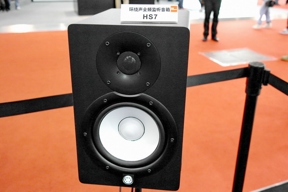 雅馬哈專業音響新產品亮相PALM EXPO 2013展會 