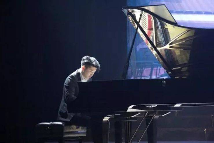 2017雅馬哈亞洲音樂獎學金?九江學院專場頒獎儀式暨雅馬哈藝術家鮑釋賢鋼琴獨奏音樂會圓滿落幕