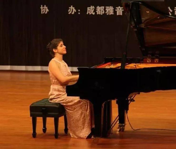 【回顧】2017雅馬哈亞洲音樂獎學金綿陽師范學院頒獎儀式暨雅馬哈海外藝術家Inna Faliks鋼琴音樂會及大師班講座圓滿結束！