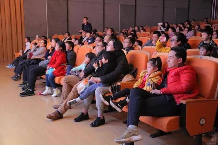 一場屬于孩子們的神秘音樂之旅|《七耳兔尋找樂器之王》音樂劇表演圓滿結束！