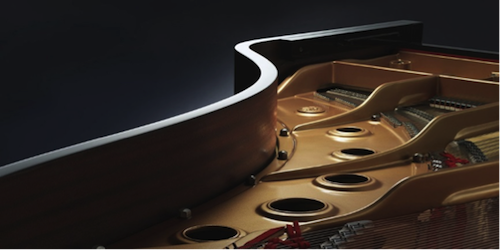 新的聲音，源自靈感</br>繼承雅馬哈殿堂級音樂會三角鋼琴CFX的技術