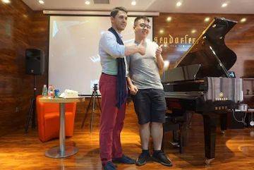 e-EU | 雅馬哈遠程藝術教育聯盟 </br> 雅馬哈海外藝術家愛德華·昆斯遠程實驗公開課