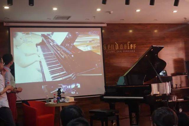 e-EU | 雅馬哈遠程藝術教育聯盟 </br> 雅馬哈海外藝術家愛德華·昆斯遠程實驗公開課