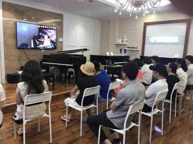 e-EU | 雅馬哈遠程藝術教育聯盟 </br> 雅馬哈海外藝術家愛德華·昆斯遠程實驗公開課