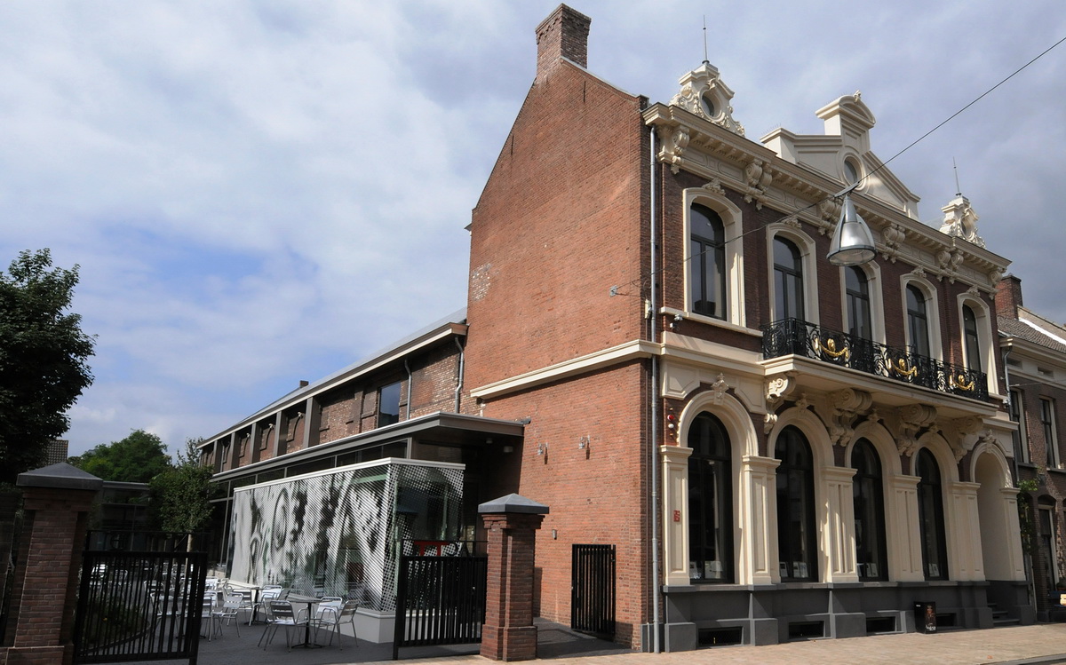 Cinecitta 電影院——600萬歐元翻新工程中的雅馬哈 CIS 產品