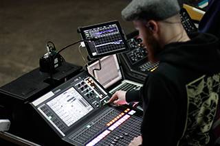 英國 Dry The River 樂隊巡演——雅馬哈 QL1 調音臺與英國 Dry The River 樂隊共鳴