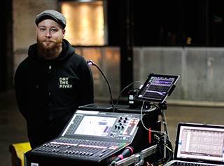 英國 Dry The River 樂隊巡演——雅馬哈 QL1 調音臺與英國 Dry The River 樂隊共鳴