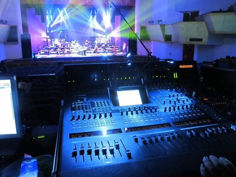 廣州梅蘭流行交響樂團——DM2000 結合 Dante 網絡音頻技術助力首演成功