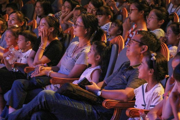 屬于孩子們的勇敢夏天|兒童劇《七耳兔尋找樂器之王》南通站成功舉辦