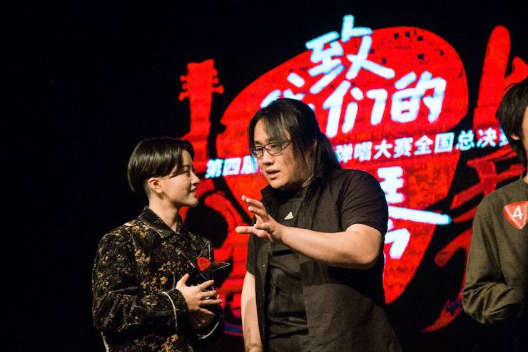 第四屆“雅馬哈吉他女聲彈唱大賽”總冠軍出爐<br />溫格奪冠，董冬冬擔任評委