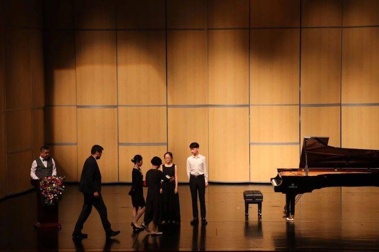 河北藝術職業學院頒獎儀式