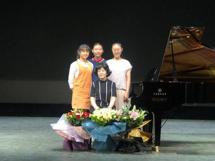 河北藝術職業學院頒獎儀式