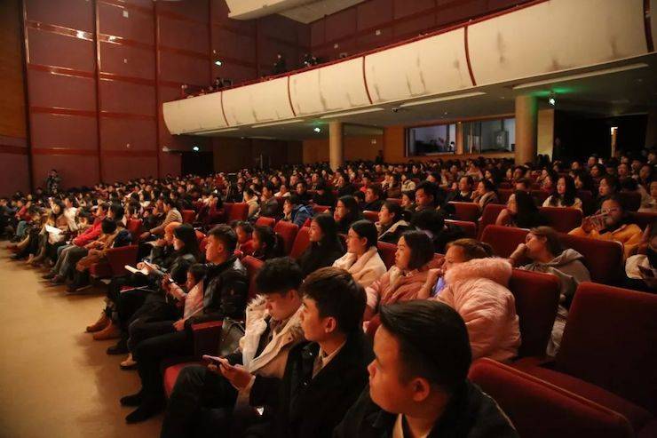 內蒙古藝術學院