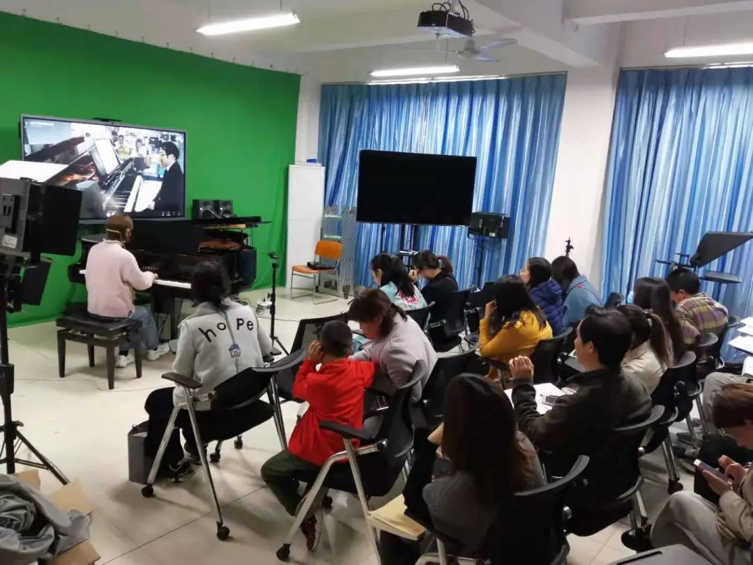 科技助力音樂教學，牽手大師零距離大師課