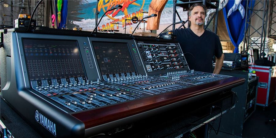 Sound Image公司選擇雅馬哈RIVAGE PM10作為Buffett巡演的監聽系統