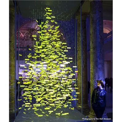 前沿的圣誕樹——雅馬哈為V&A博物館“會說話的樹”傳遞聲音