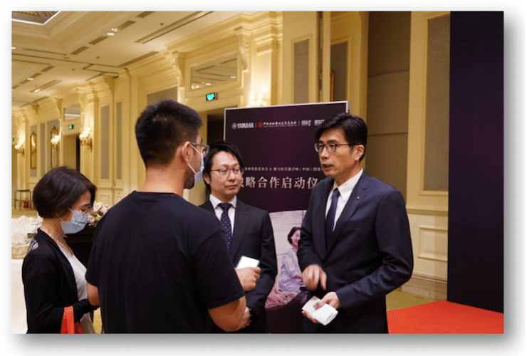 雅馬哈攜中國老齡事業發展基金會捐贈500臺電子琴入駐全國社區