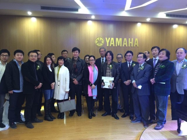 首家雅馬哈、貝森朵夫鋼琴旗艦店杭州雅圣華麗開業