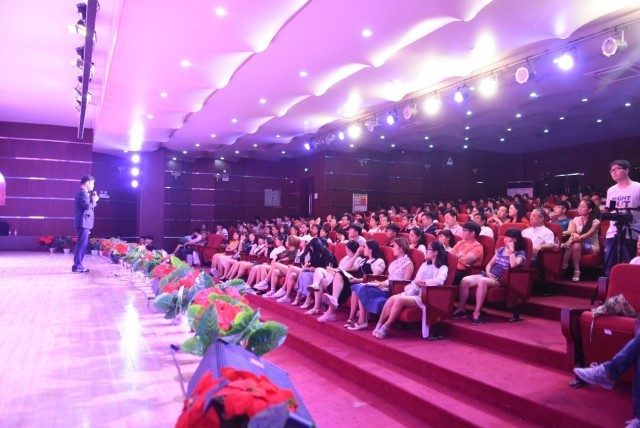 孫鵬杰鄭州釋“星語”