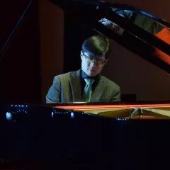 【回顧】2017呼和浩特民族學院首屆民族音樂節暨雅馬哈藝術家孫梅庭鋼琴獨奏音樂會圓滿落幕