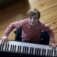 雅馬哈進口立式鋼琴 B SERIES