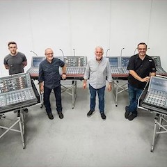 Britannia Row Productions和Clair Global 購入了雅馬哈RIVAGE 系列數字混音系統