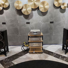 雅馬哈(YAMAHA?)旗艦C/M-5000前/后級放大器《樂派》鑒賞會