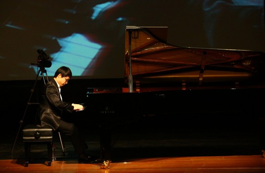 雅馬哈藝術家宋思衡多媒體鋼琴獨奏音樂會-武漢站